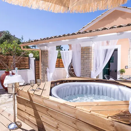 Chalet A Flower House *