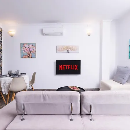 A Flower House Chalet *