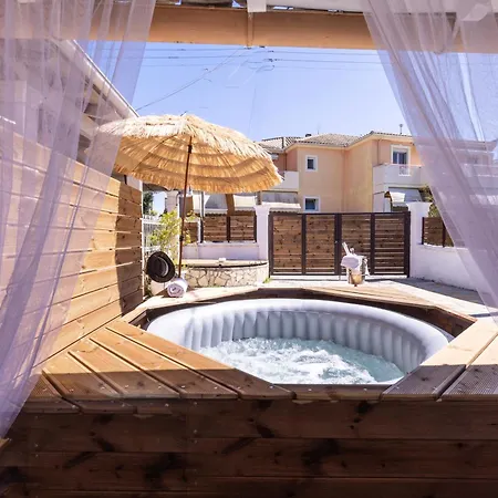 Chalet A Flower House *